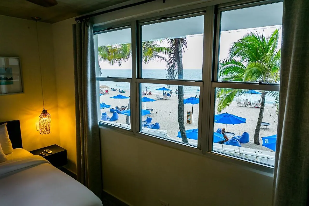 Numero Uno Beach House San Juan Guest house