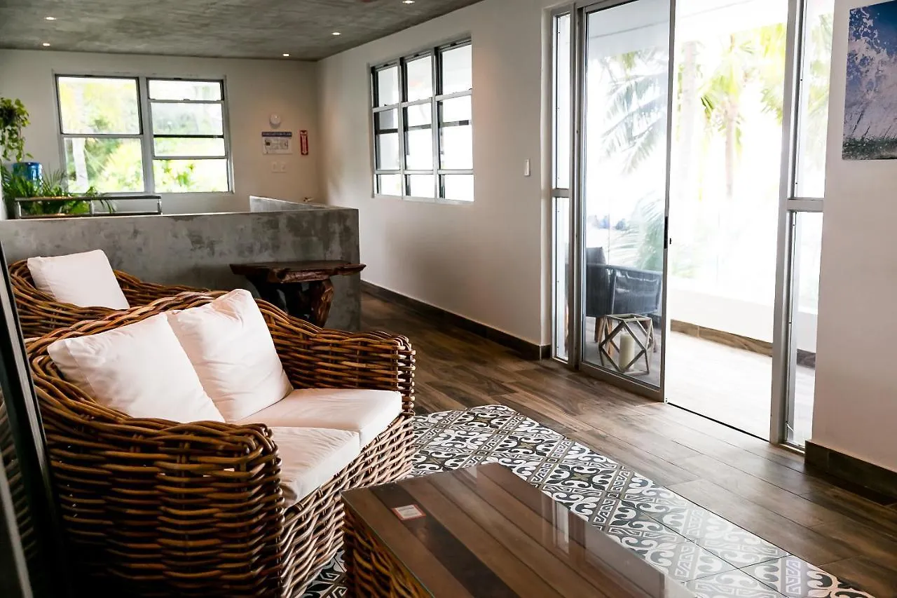 Numero Uno Beach House San Juan 4*,  Portoriko