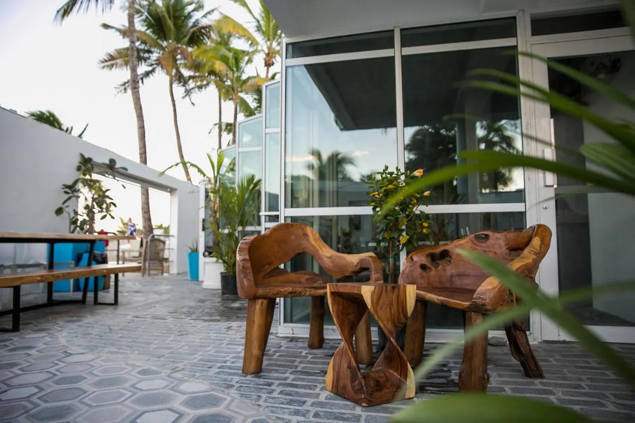 Numero Uno Beach House San Juan Penzion